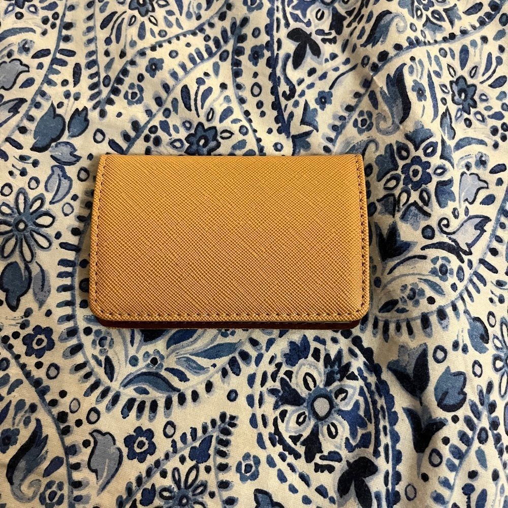 magnetic card case